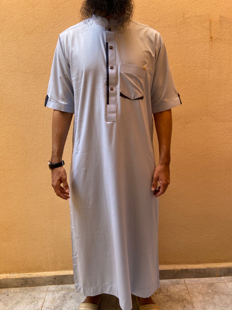 Qamis / قميص