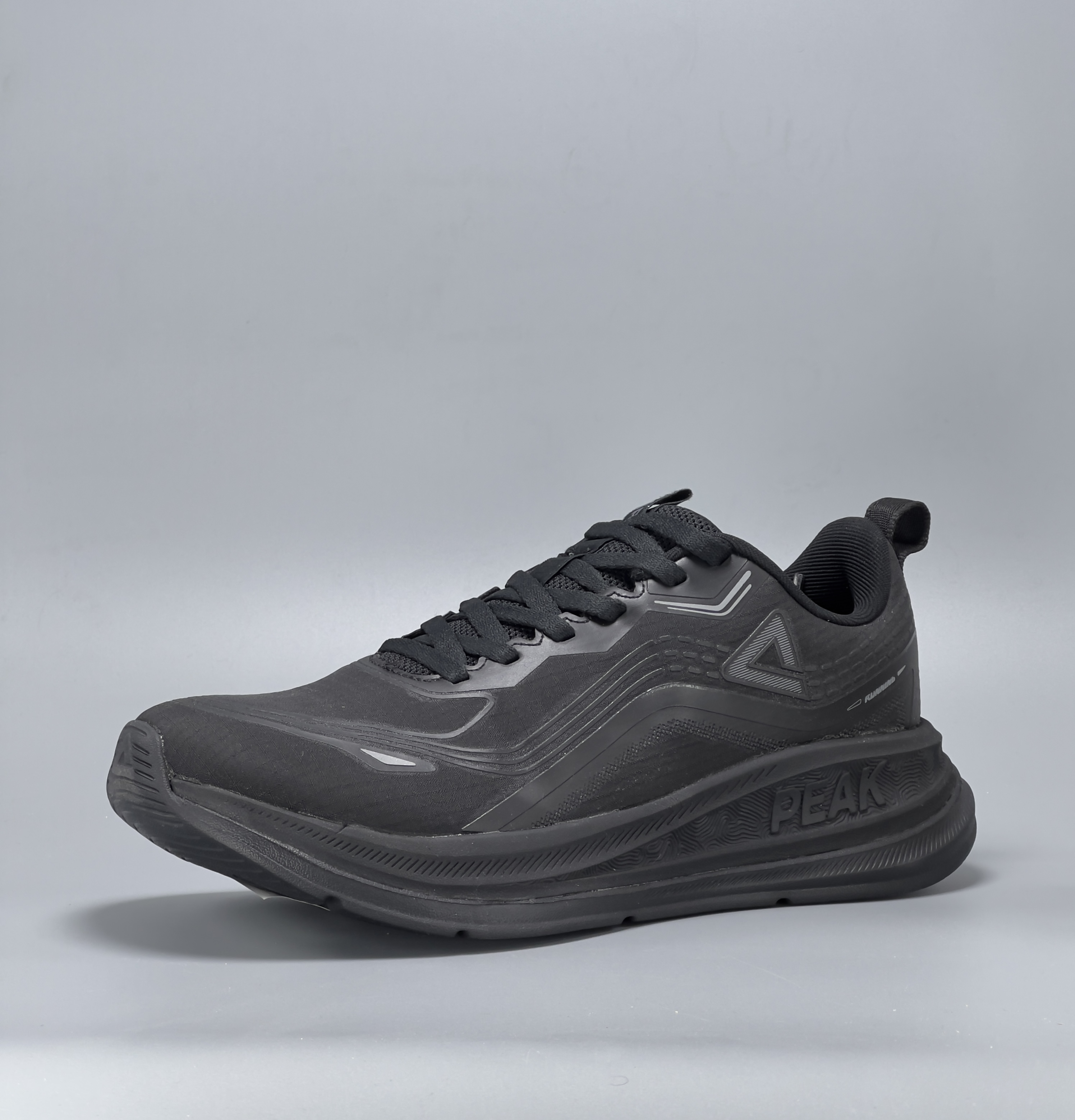 PEAK RUNNING SHOES BLACK 