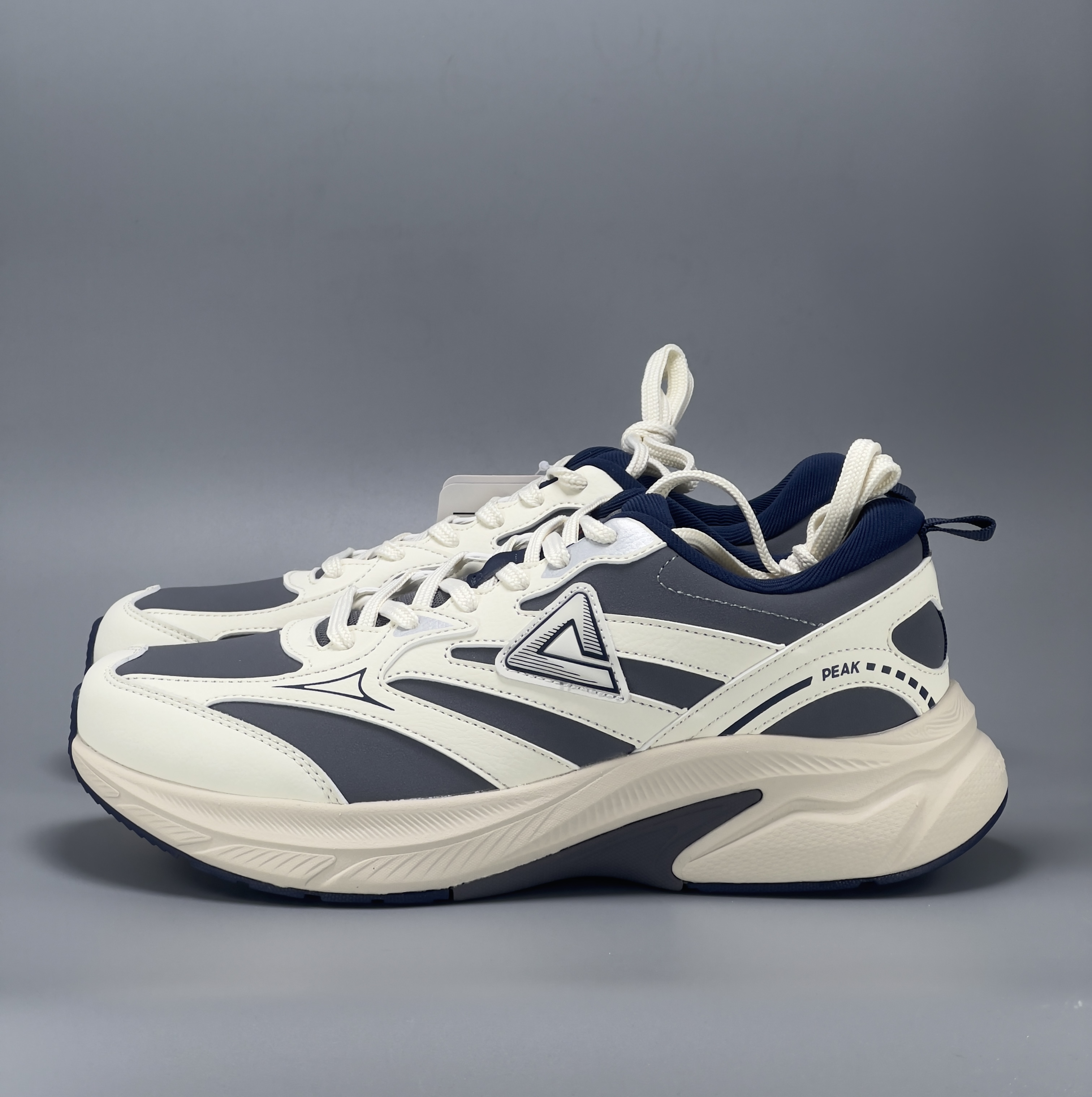 PEAK RUNNING PALOMA ASH WHITE 