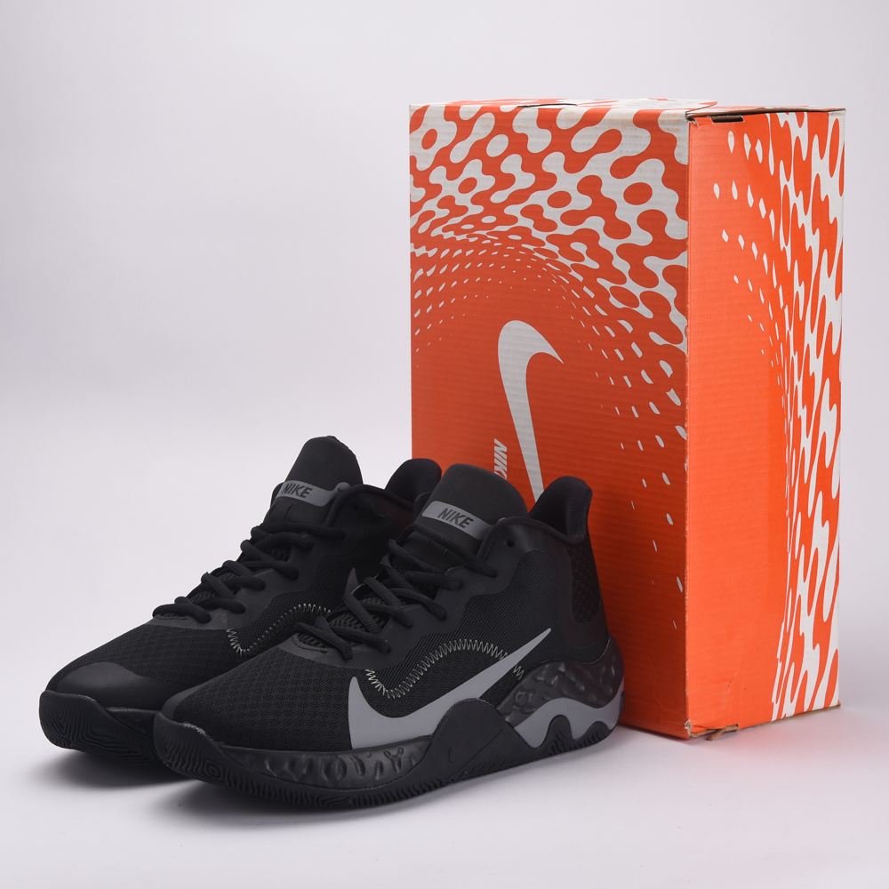 Nike Renew Elevate NBK de couleur "Smoke Grey"