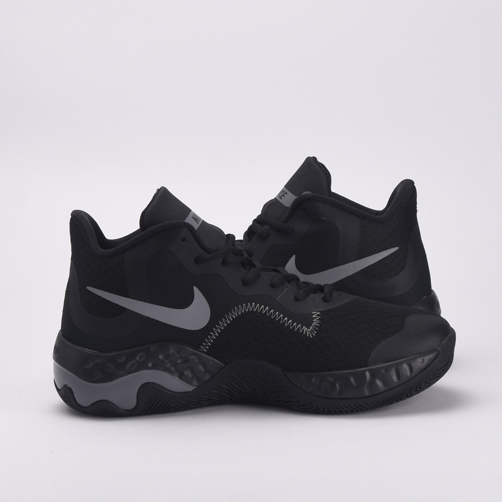Nike Renew Elevate NBK de couleur "Smoke Grey"