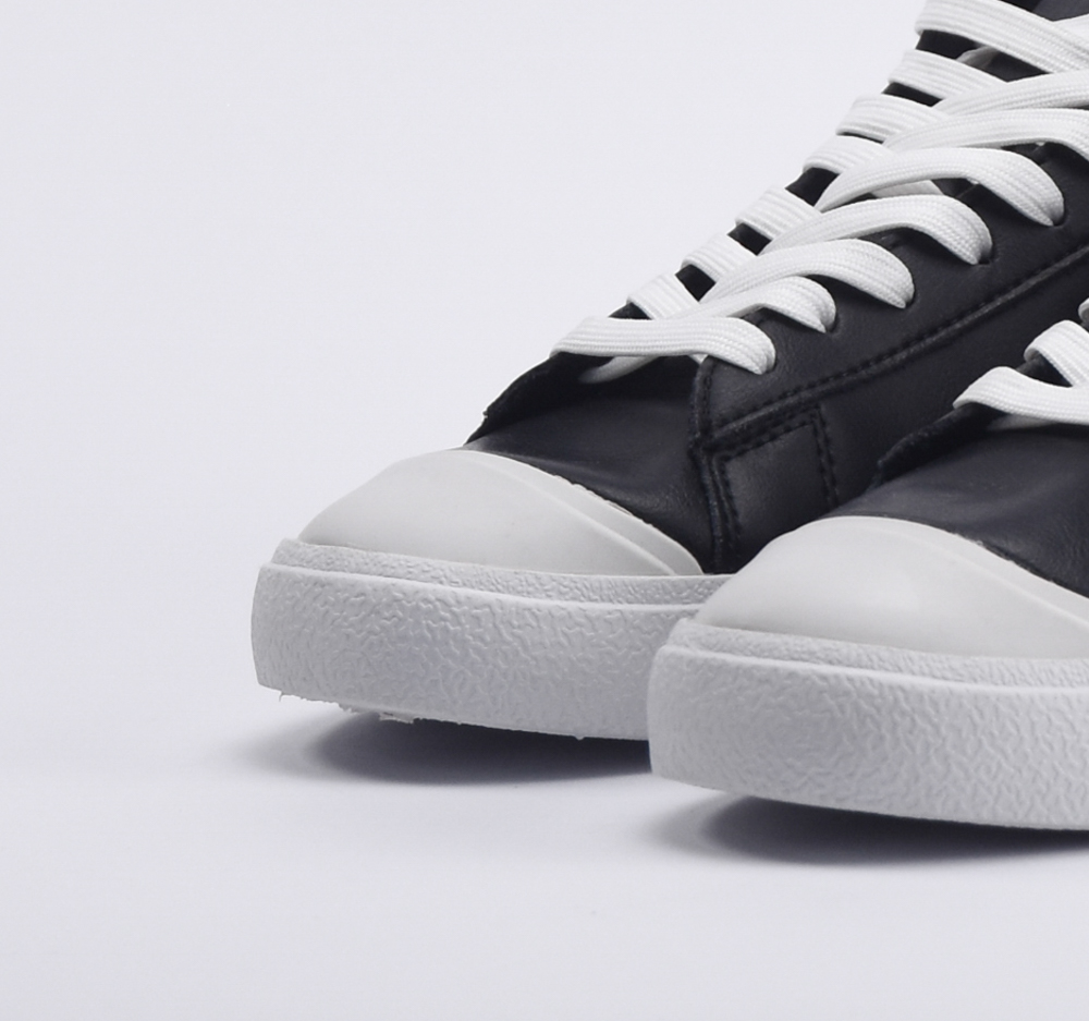 Nike Blazer Mid '77 Infinite Black n White