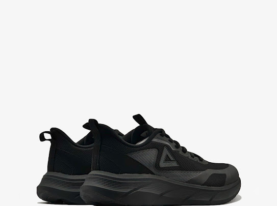 PEAK RUNNING ALL BLACK 