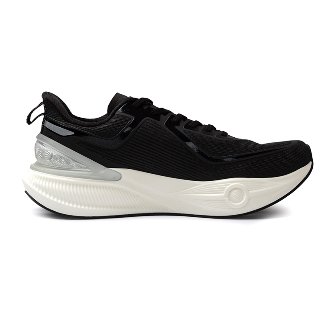 PEAK RUNING TAICHI 7.0