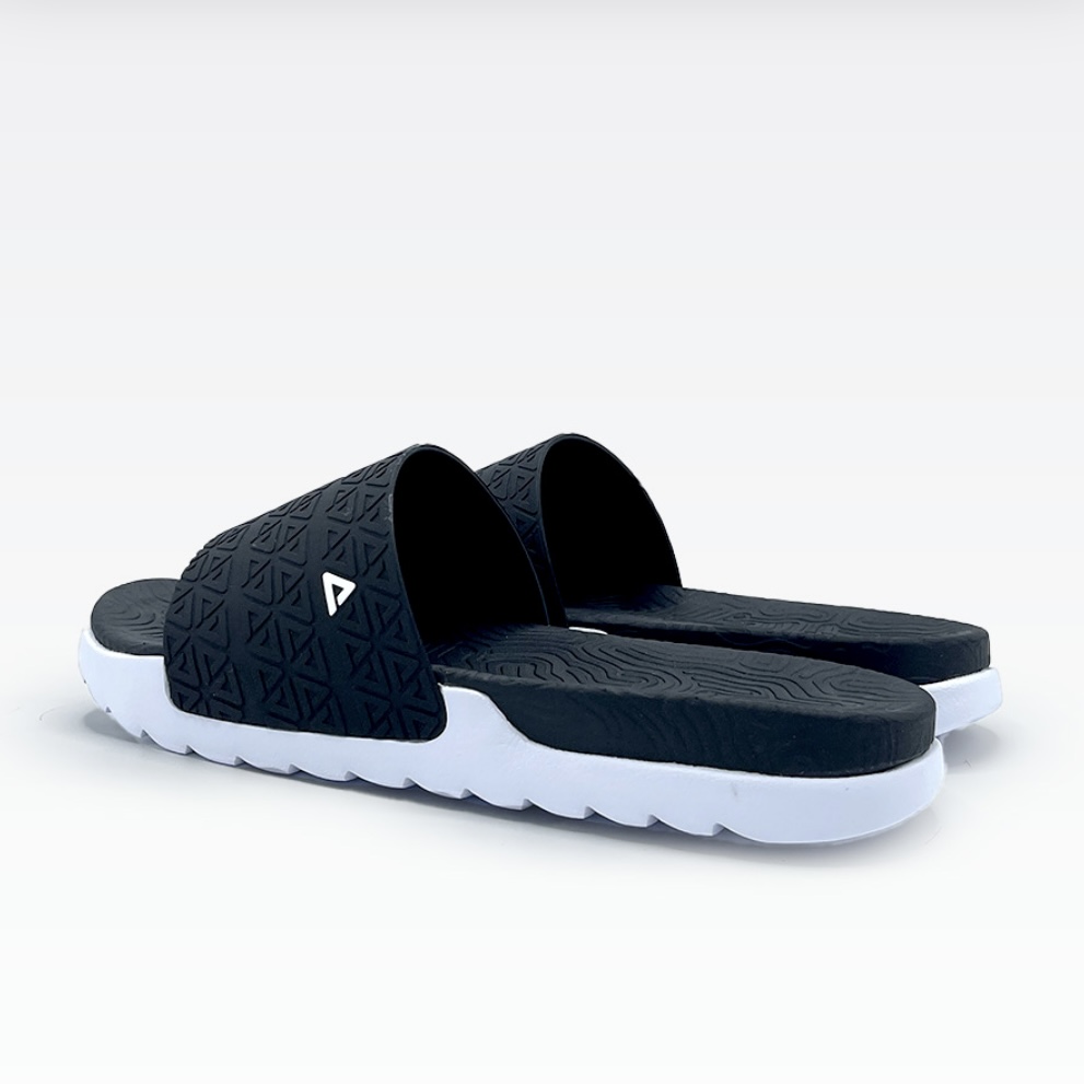 PEAK SLIPER BLACK/WHITE 