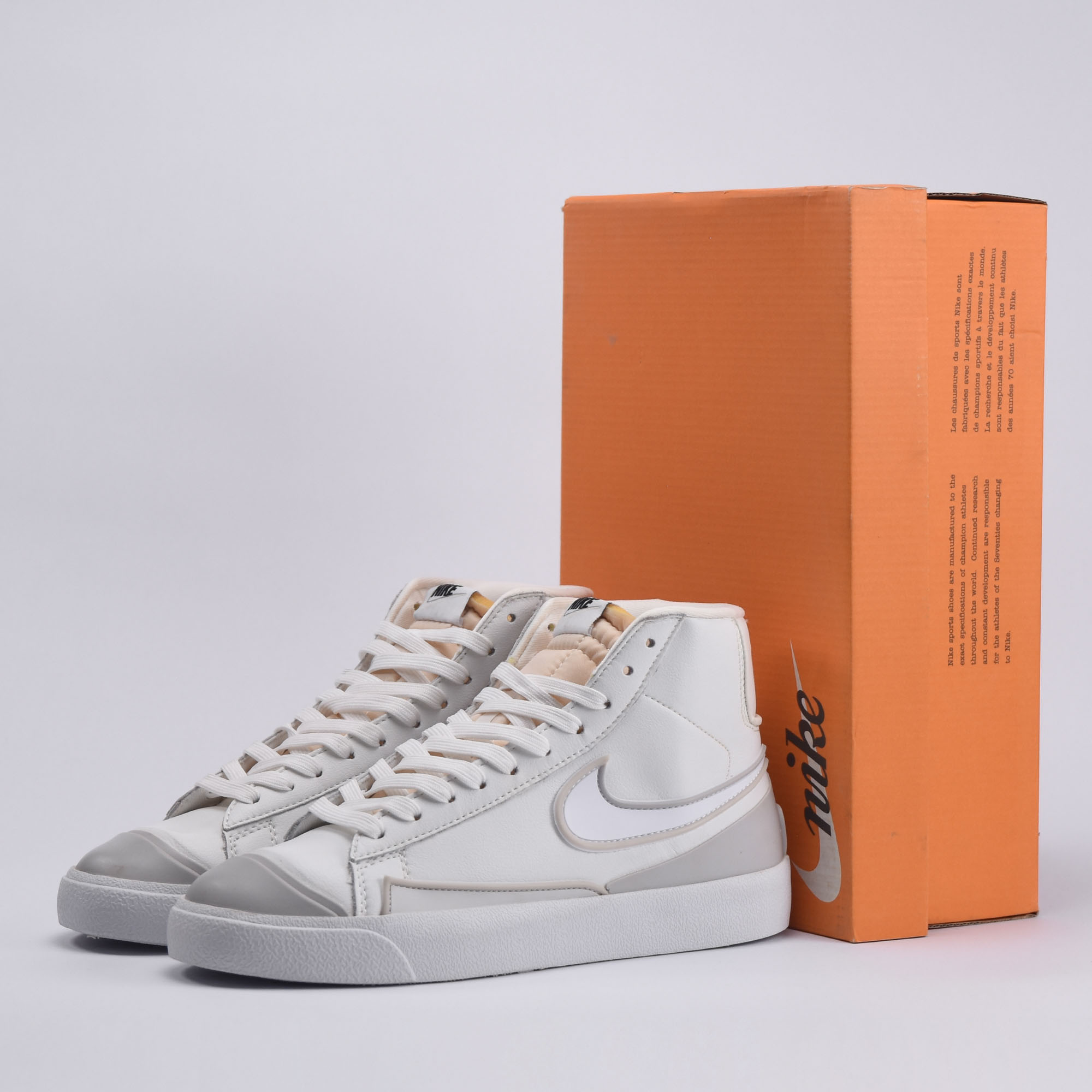 Nike Blazer Mid '77 Infinite blanc