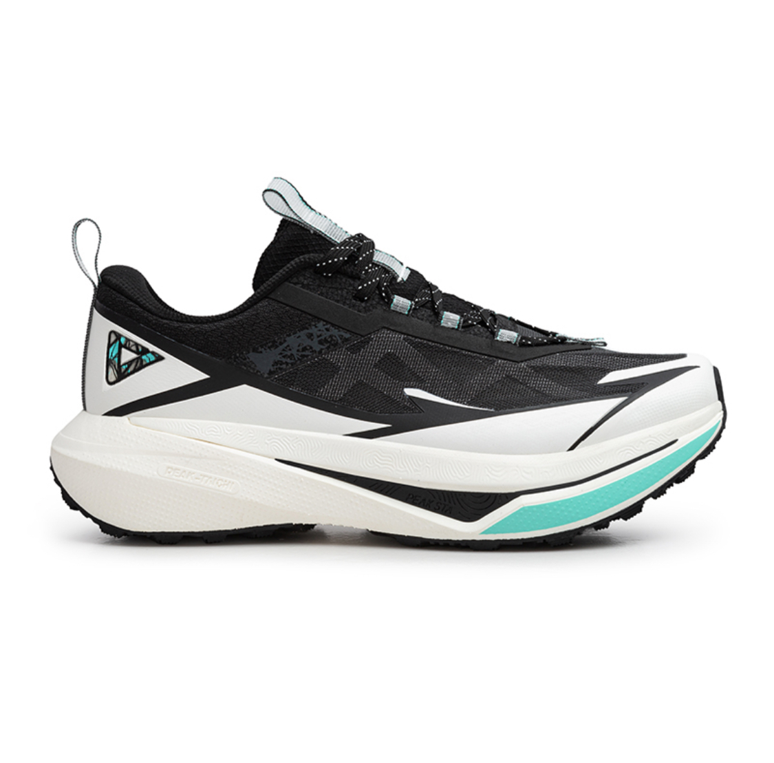 PEAK CUSHION BLACK WHITE 