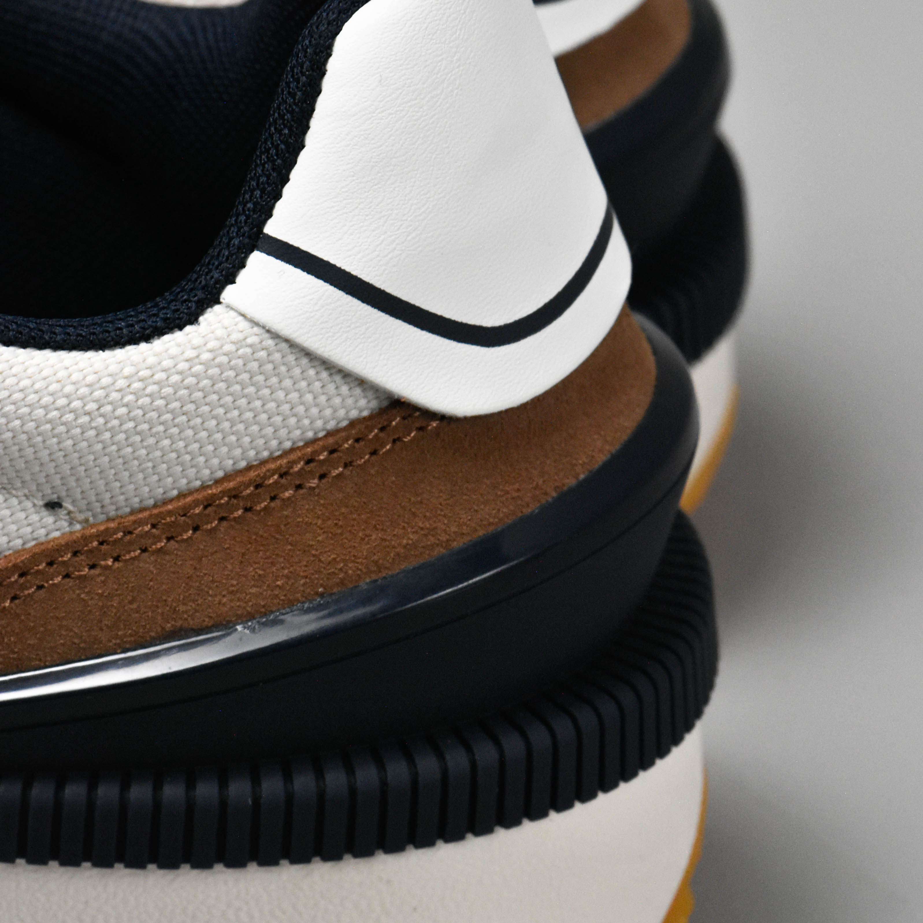 TOMMY HILFIGER TJM Technical Runner Sneakers