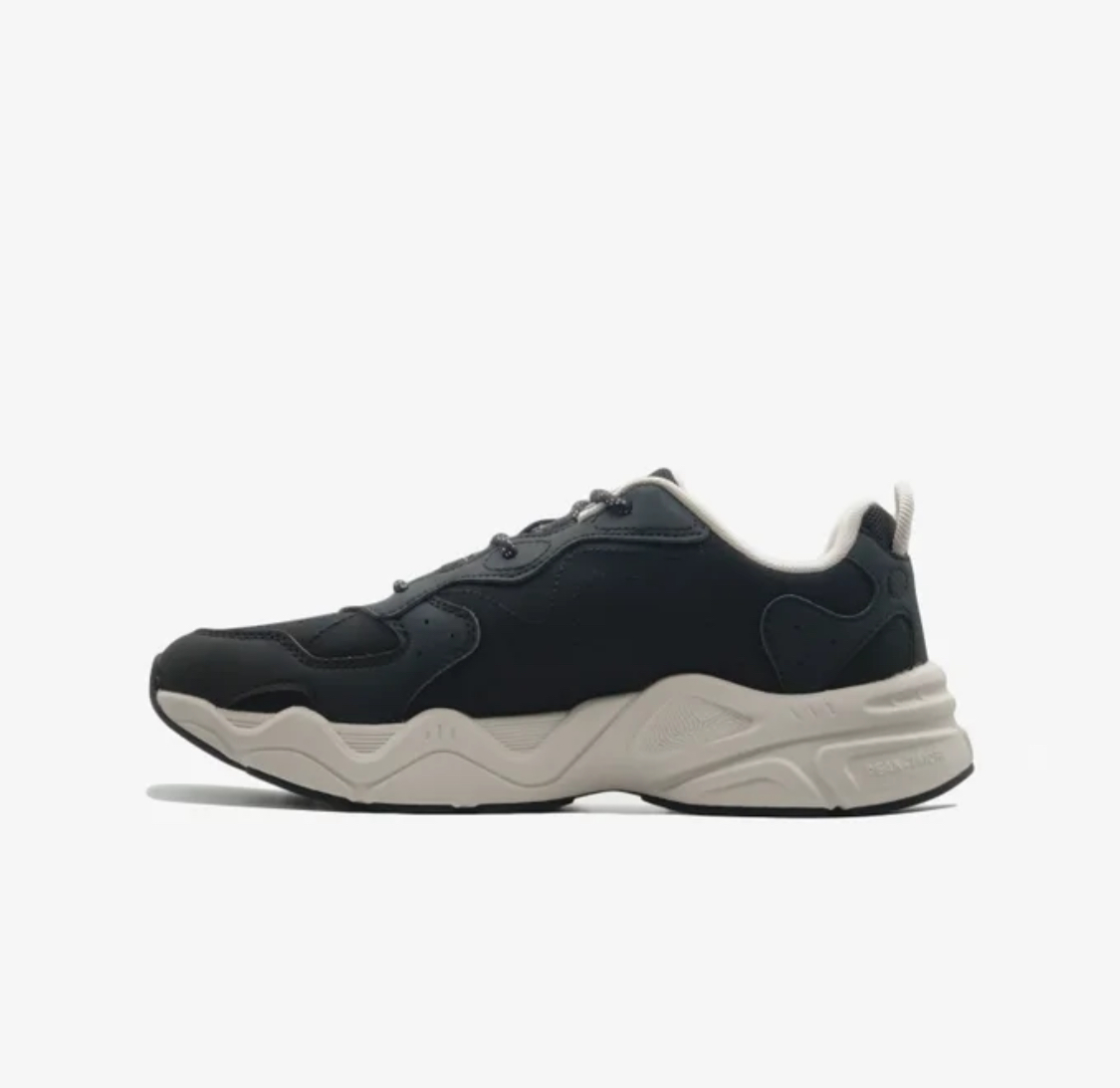 PEAK RETRO BLACK WHITE 