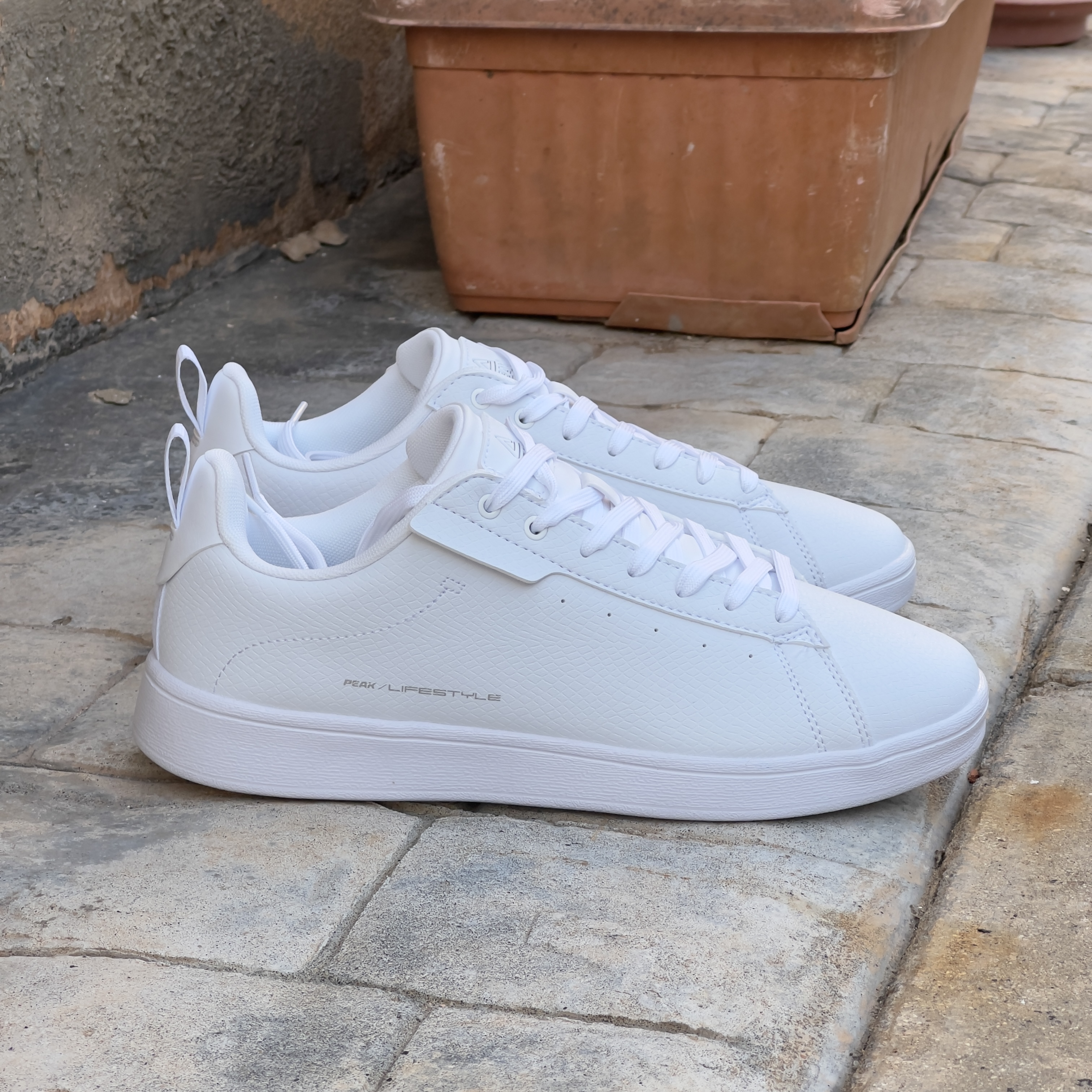 PEAK CULTURE WHITE SILVER
