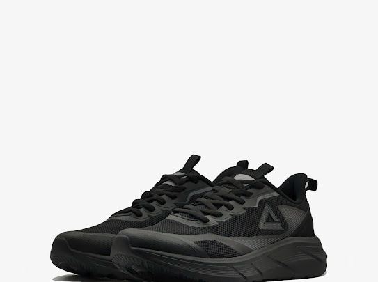 PEAK RUNNING ALL BLACK 