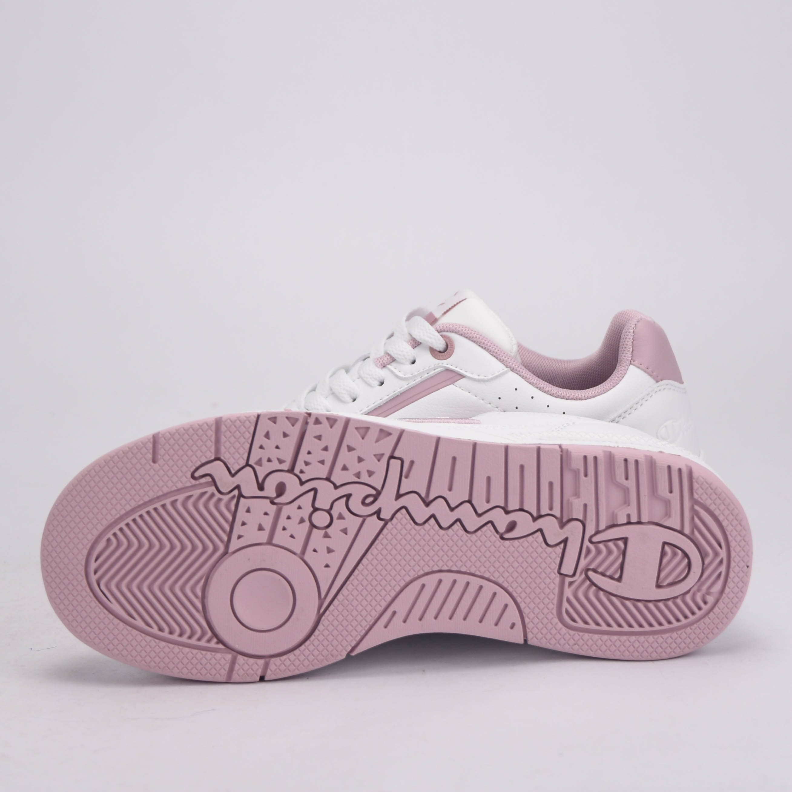 champion Rd18 heritage perf wns low cut