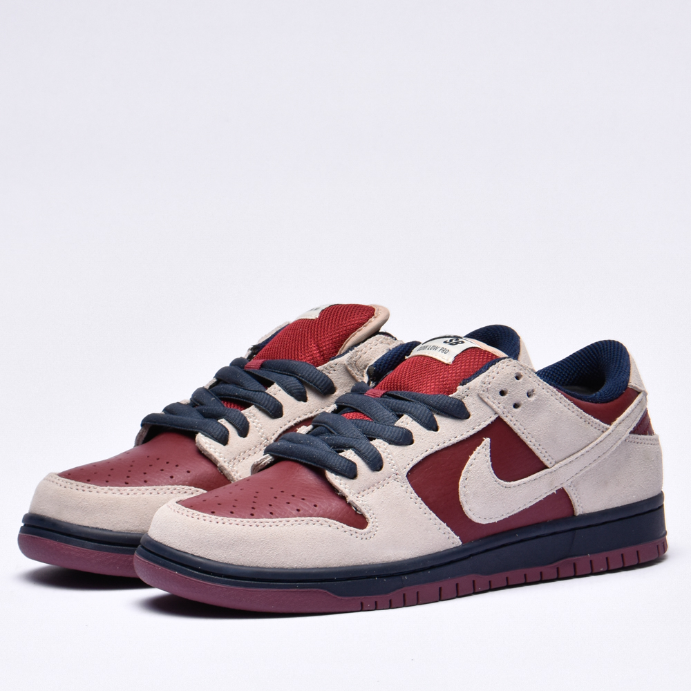 Nike SB Dunk Low Pro Atmosphere Grey True Berry