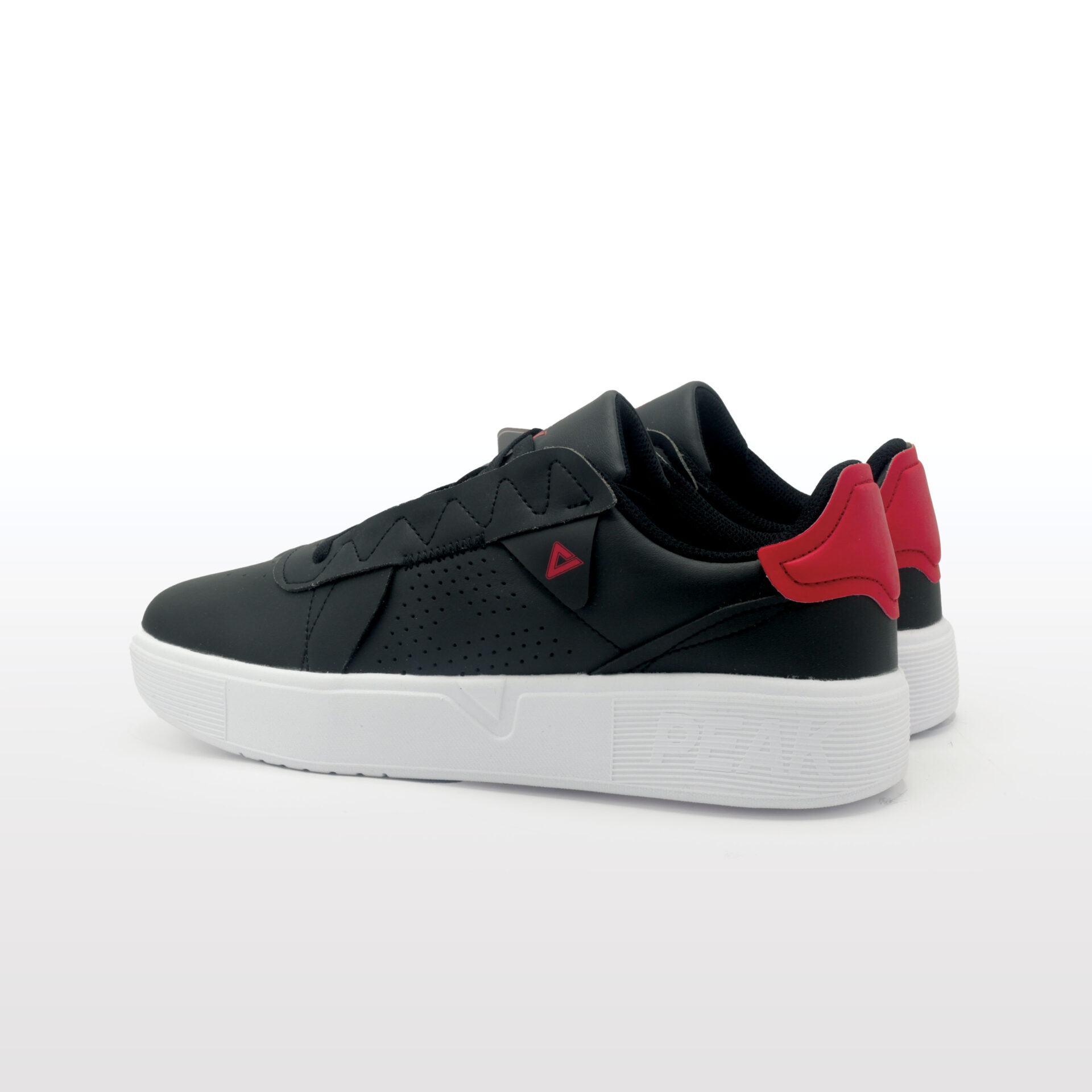 Peak Casual Shoes Black Red