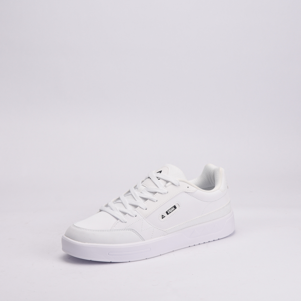 PEAK FOOTWEAR