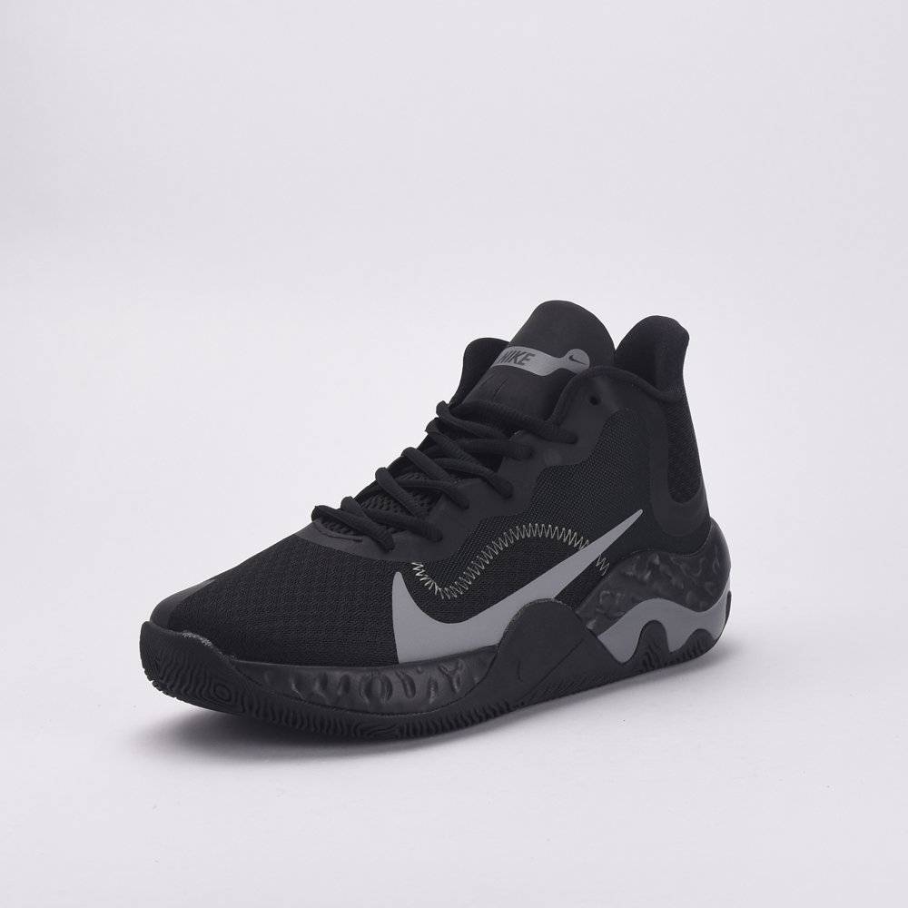 Nike Renew Elevate NBK de couleur "Smoke Grey"