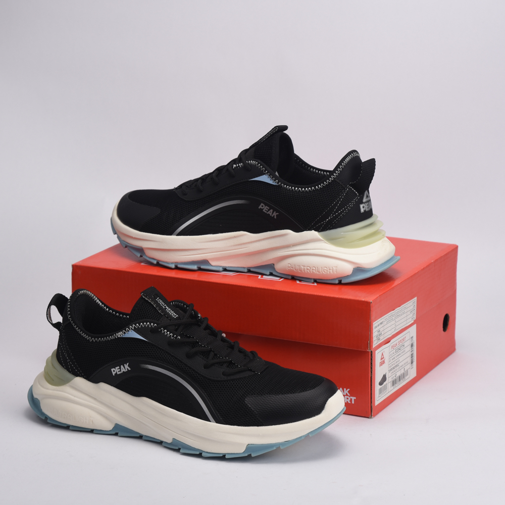 PEAK P ULTRALIGHT