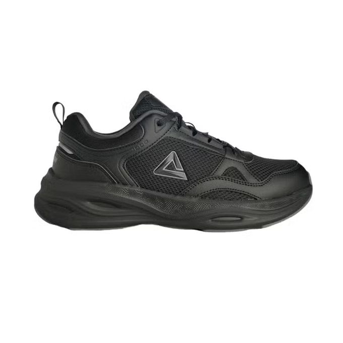 CROSS TRAINING SHOES ALL BLACK