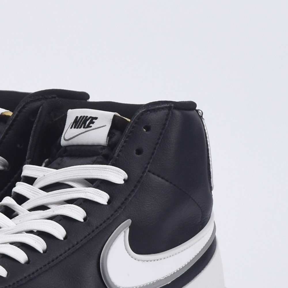Nike Blazer Mid '77 Infinite Black n White