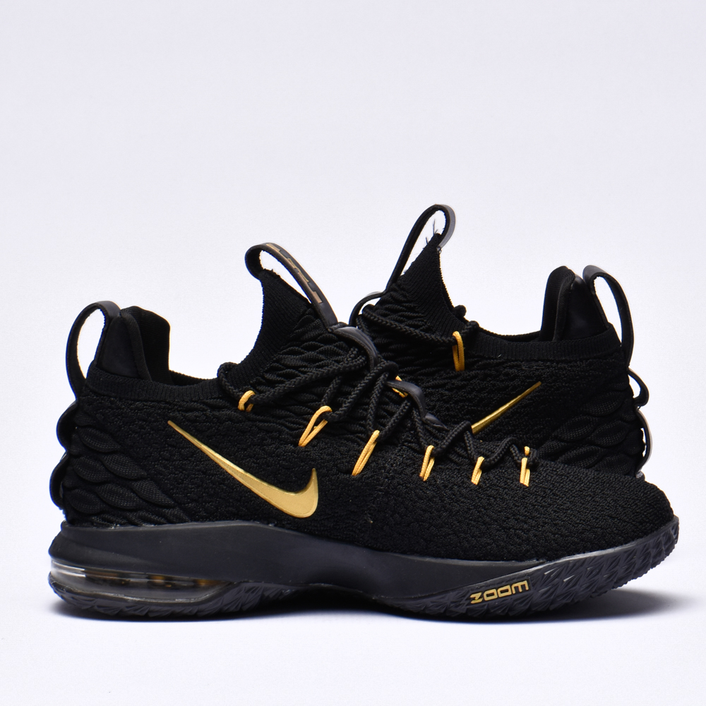 Nike LeBron 15 Low EP 'Triple Black'