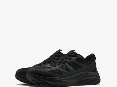 PEAK SHOES BLACK £