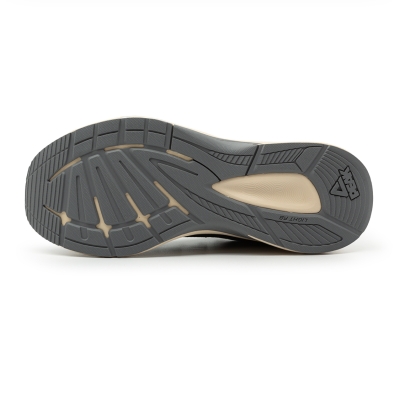 PEAK RUNING BLACK WHITE 