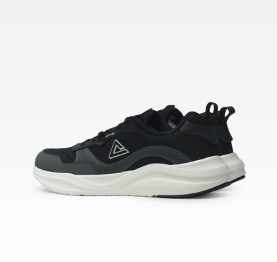 PEAK TRAINNING BLACK WHITE >