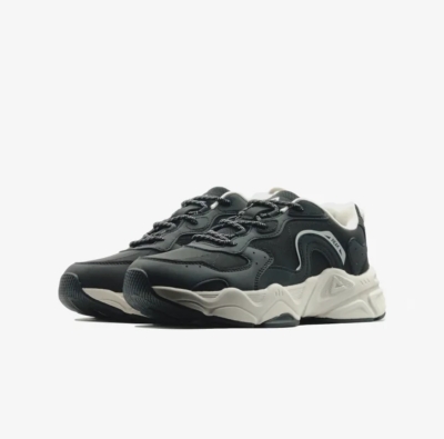 PEAK RETRO BLACK WHITE 