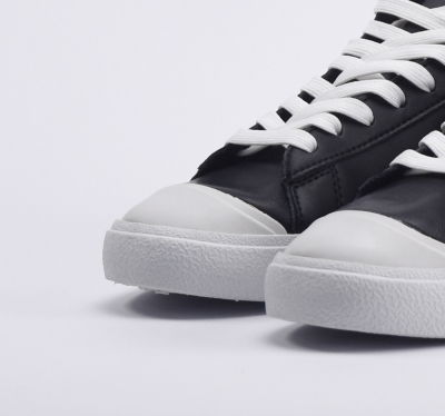 Nike Blazer Mid '77 Infinite Black n White