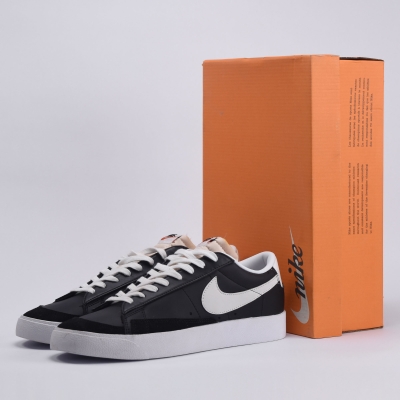 Nike Blazer Low 77 Vintage Black White