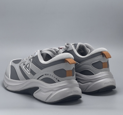 PEAK RUNNING SILVER GRAY