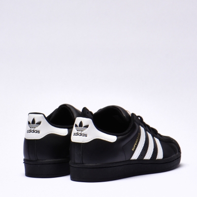 ADIDASSUPERSTAR J