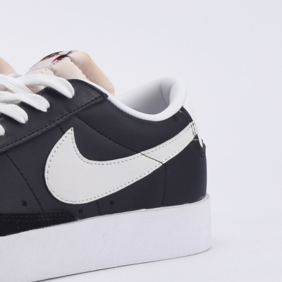 Nike Blazer Low 77 Vintage Black White
