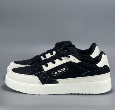 Peak Culture shoes Black white