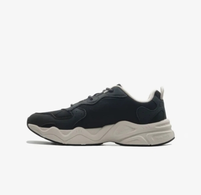 PEAK RETRO BLACK WHITE 