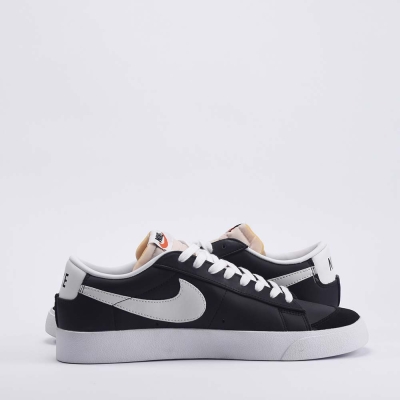 Nike Blazer Low 77 Vintage Black White
