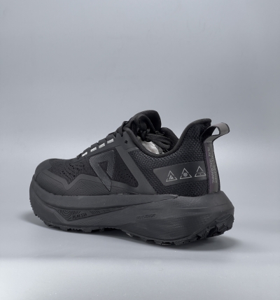 TRAIL RUNNING SHOES ALL BLACK 