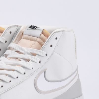 Nike Blazer Mid '77 Infinite blanc