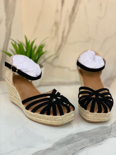 Sandales compensées en cuir noir – Modèle Élégance Noire