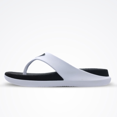 PEAK SLIPER WHITE BLACK 