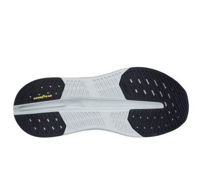 Max Cushioning Glide-Step