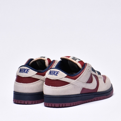 Nike SB Dunk Low Pro Atmosphere Grey True Berry