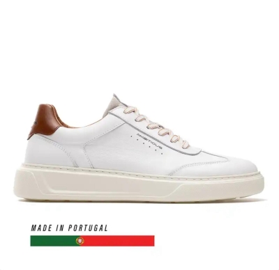 Kit White
